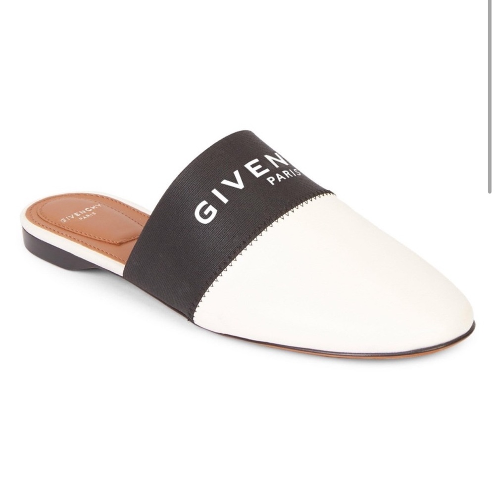 Givenchy Bedford Flat Leather Mules